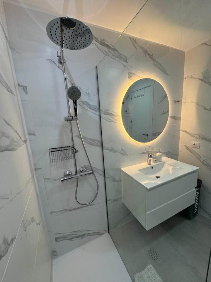 Royal Suite Diamantes I With Ac Лос Кристианос Екстериор снимка